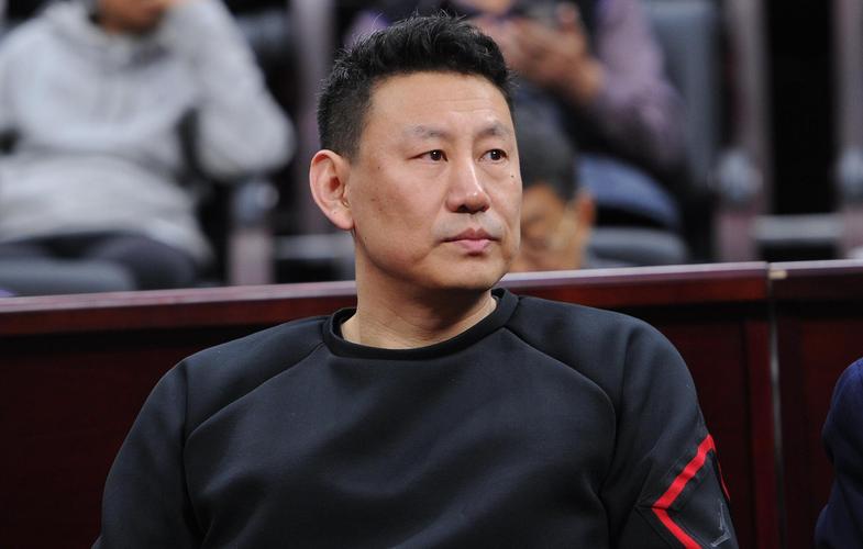 中国篮球第一人李楠